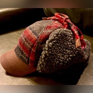 NWT Plaid Trapper Hat with Ear Flaps